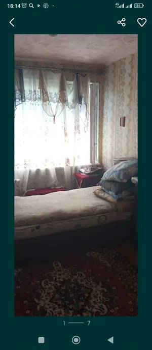 3 xonali kvartira sotiladi − 69 m²