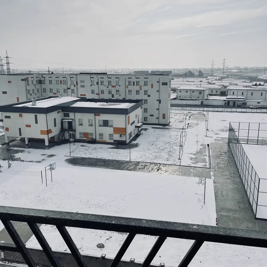 2 xonali kvartira sotiladi − 56 m²