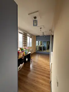 Продается 3-комнатная квартира − 113 м²