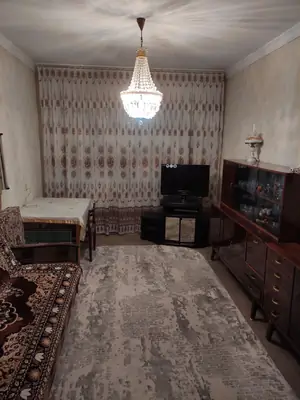 Продается 3-комнатная квартира − 75.4 м²