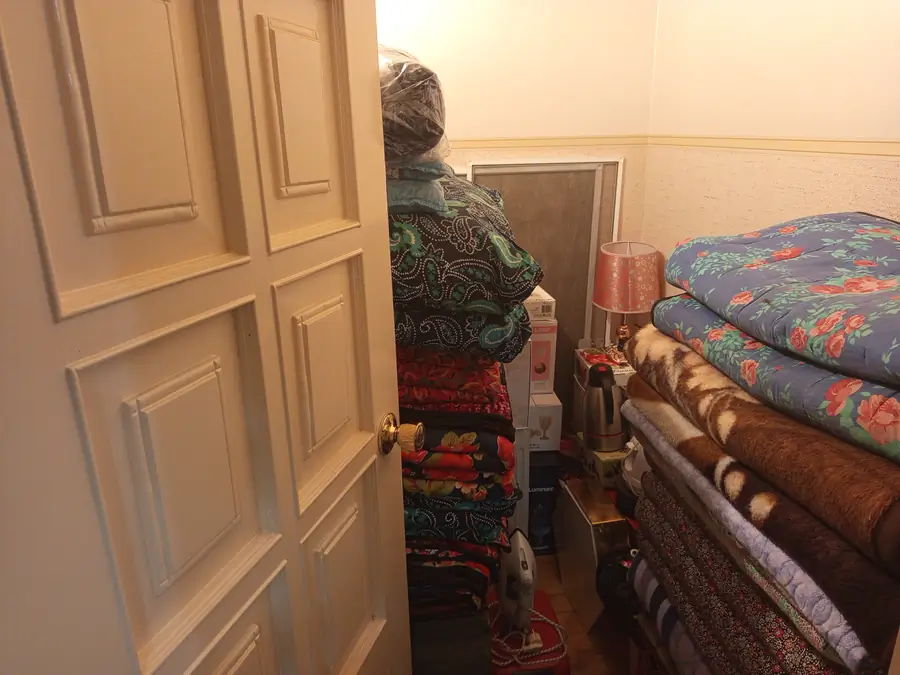 Продается 3-комнатная квартира − 78 м²