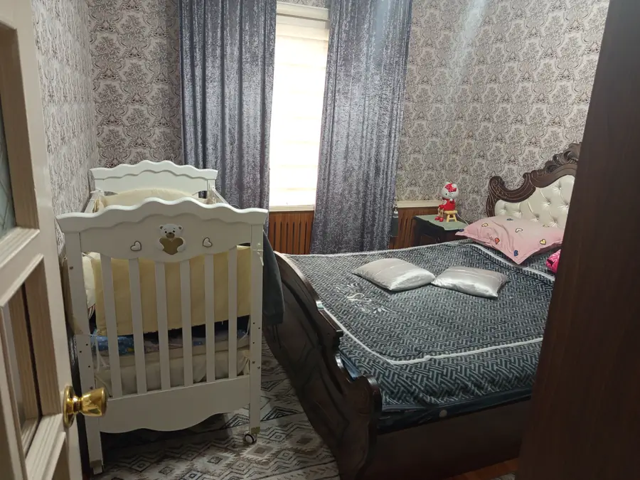 Продается 3-комнатная квартира − 78 м²