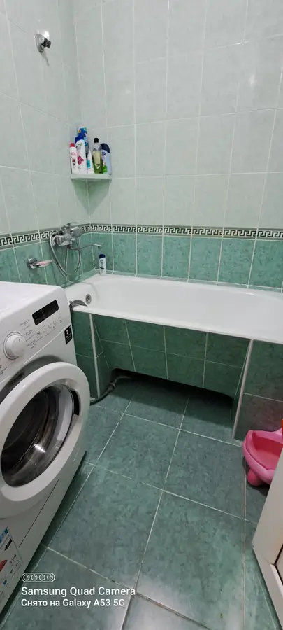 Продается 4-комнатная квартира − 80 м²