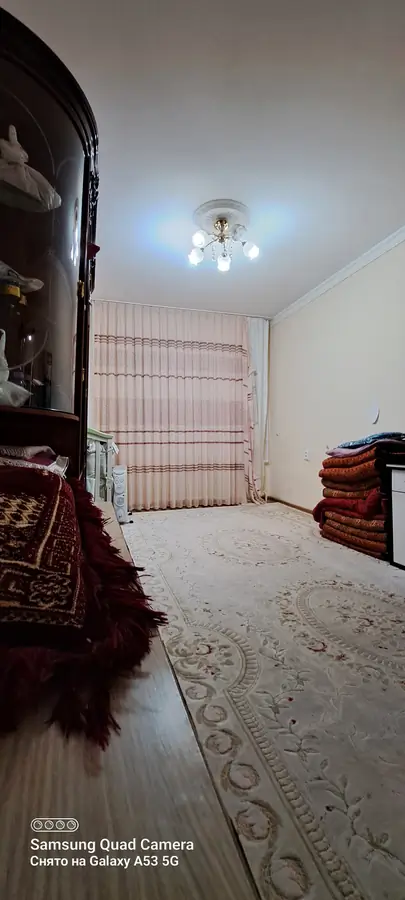 Продается 4-комнатная квартира − 80 м²