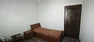 Продается 4-комнатная квартира − 105 м²
