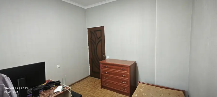 Продается 4-комнатная квартира − 105 м²