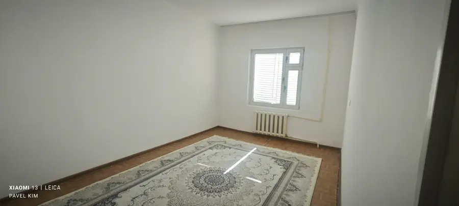 Продается 4-комнатная квартира − 105 м²