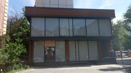 Офис − 376 м², 1/3 этаж
