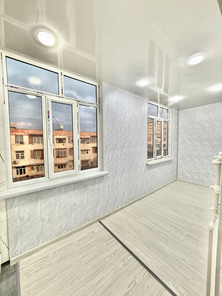 2 xonali kvartira sotiladi − 58 m²