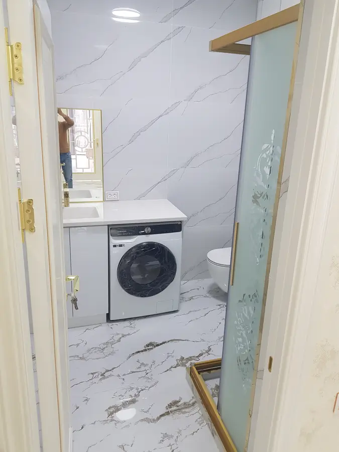 Продается 2-комнатная квартира − 60 м²