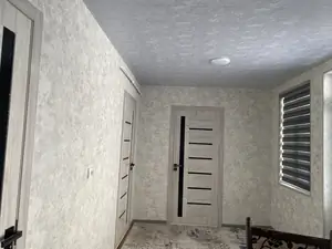 Сдается 1-этажный дом − 1000 м²
