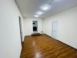 Ijaraga ofis − 91 m²