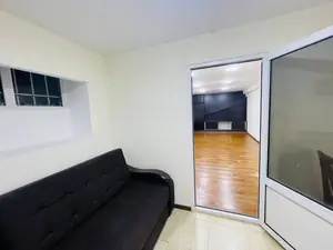 Ijaraga ofis − 91 m²