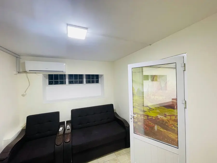 Ijaraga ofis − 91 m²
