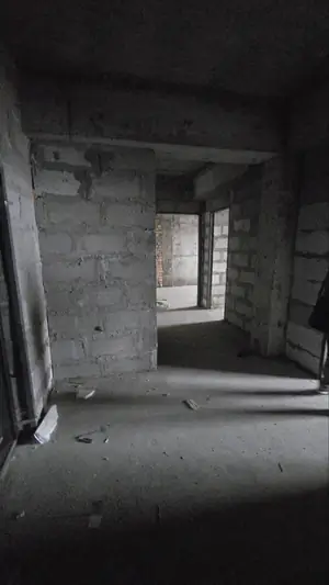 Продается 3-комнатная квартира − 100 м²