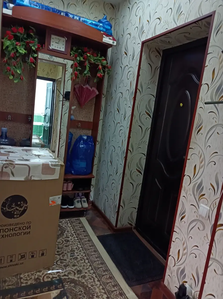Продается 3-комнатная квартира − 78 м²