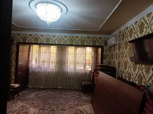 Продается 3-комнатная квартира − 78 м²