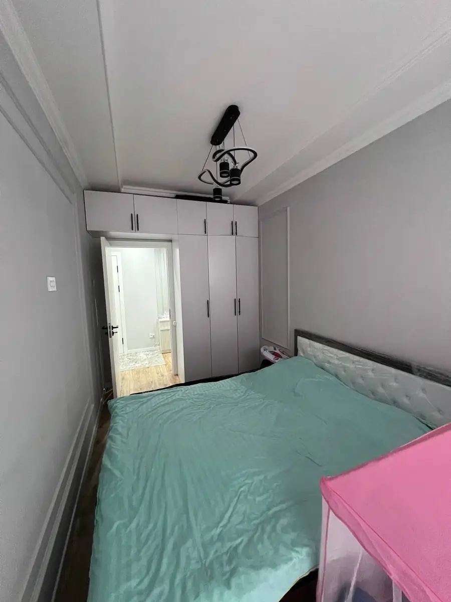 Продается 2-комнатная квартира − 48.5 м²