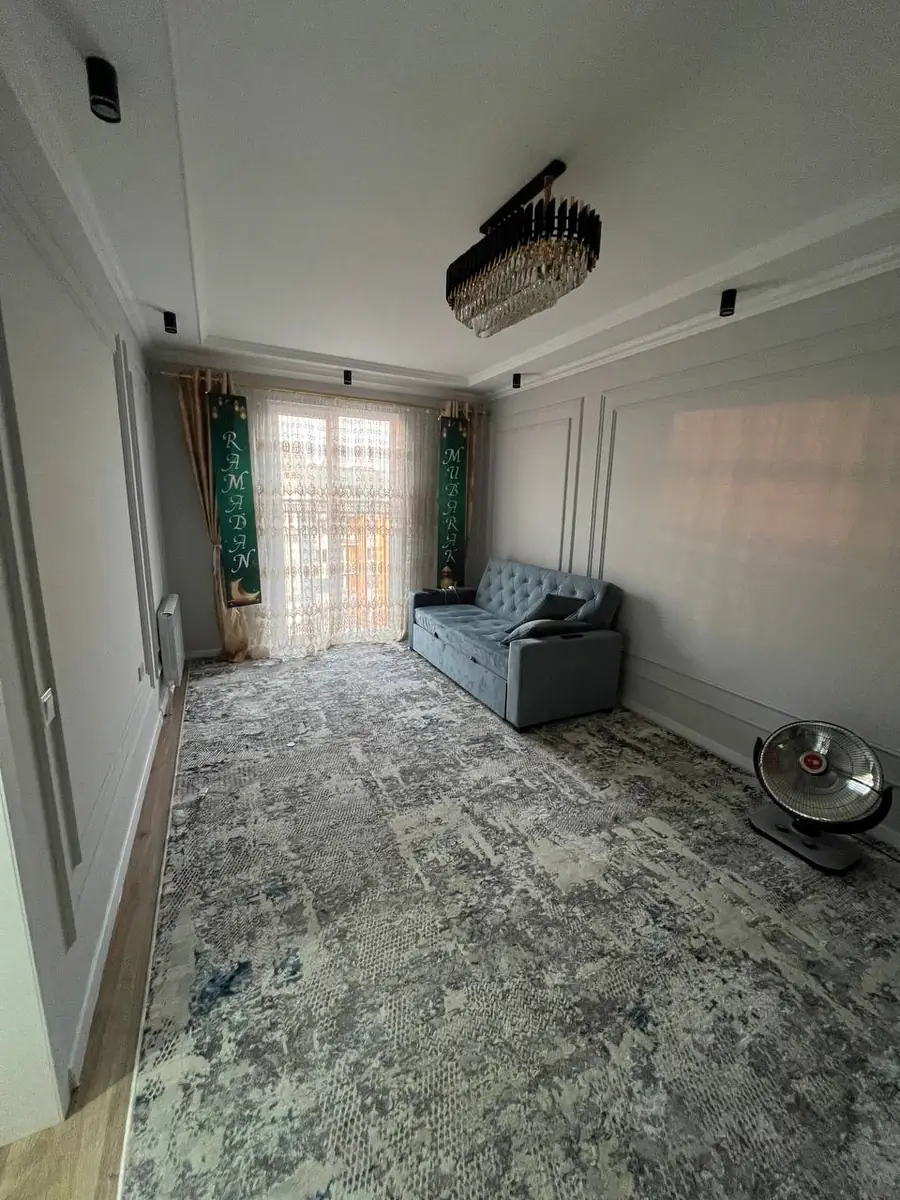 Продается 2-комнатная квартира − 48.5 м²