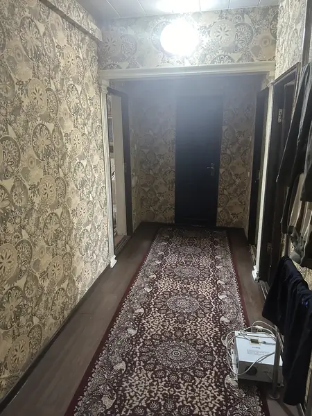 3-комнатная квартира − 104 м², 9/9 этаж