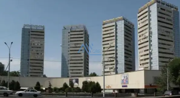 2 xonali kvartira − 80 m², 16/18 qavat