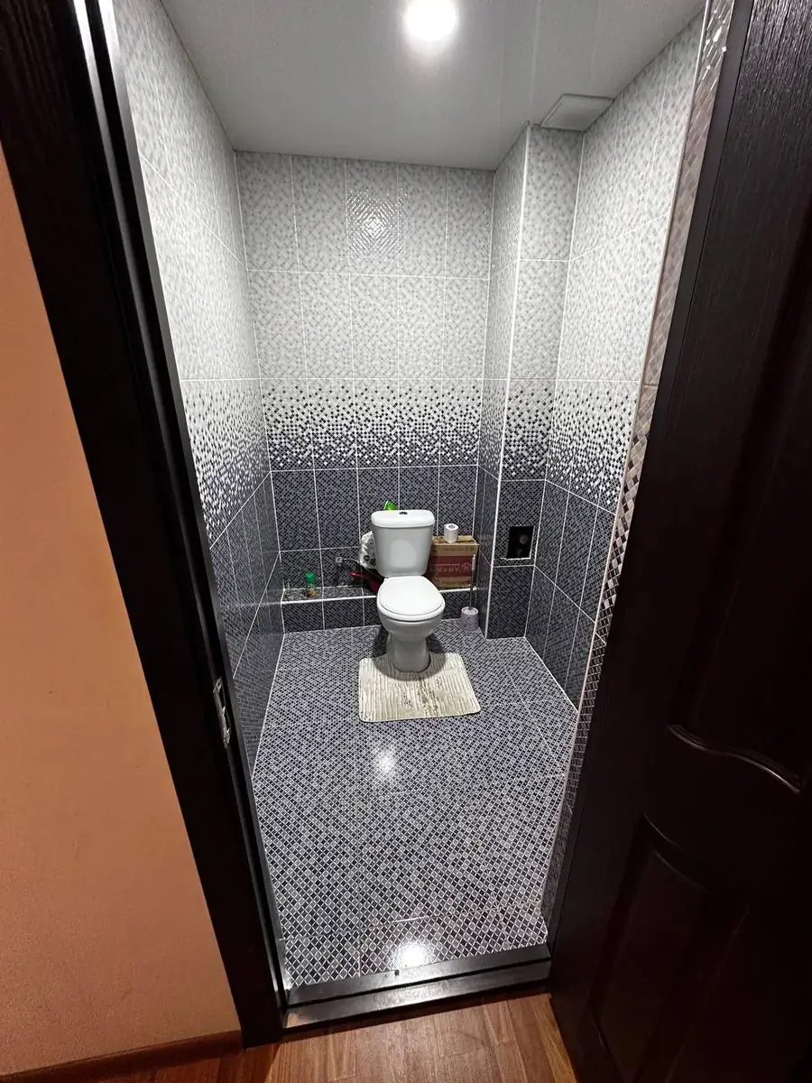 Продается 2-комнатная квартира − 70 м²