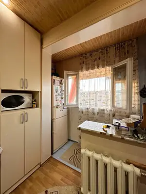 Продается 3-комнатная квартира − 75 м²