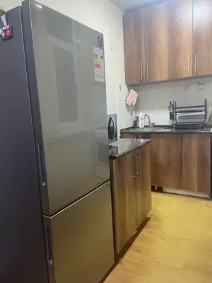 Продается 3-комнатная квартира − 68 м²
