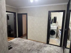 Продается 3-комнатная квартира − 81.2 м²