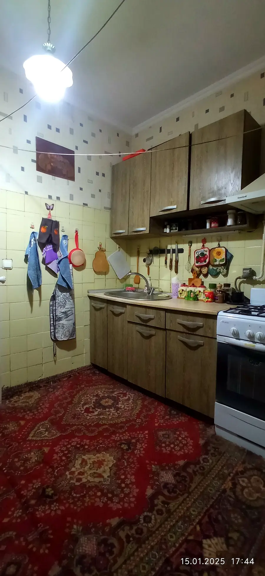 Продается 2-комнатная квартира − 60 м²
