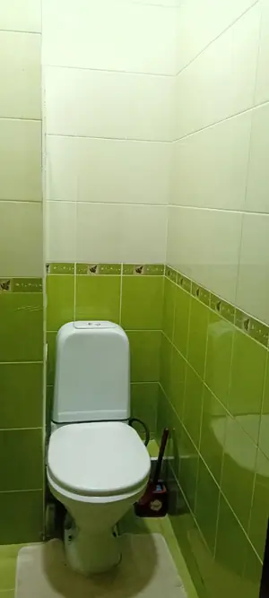 Продается 2-комнатная квартира − 60 м²