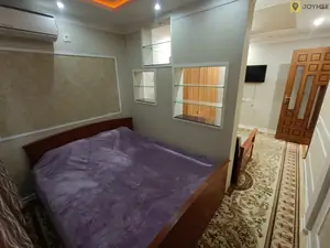 Продается 1-комнатная квартира − 27 м²