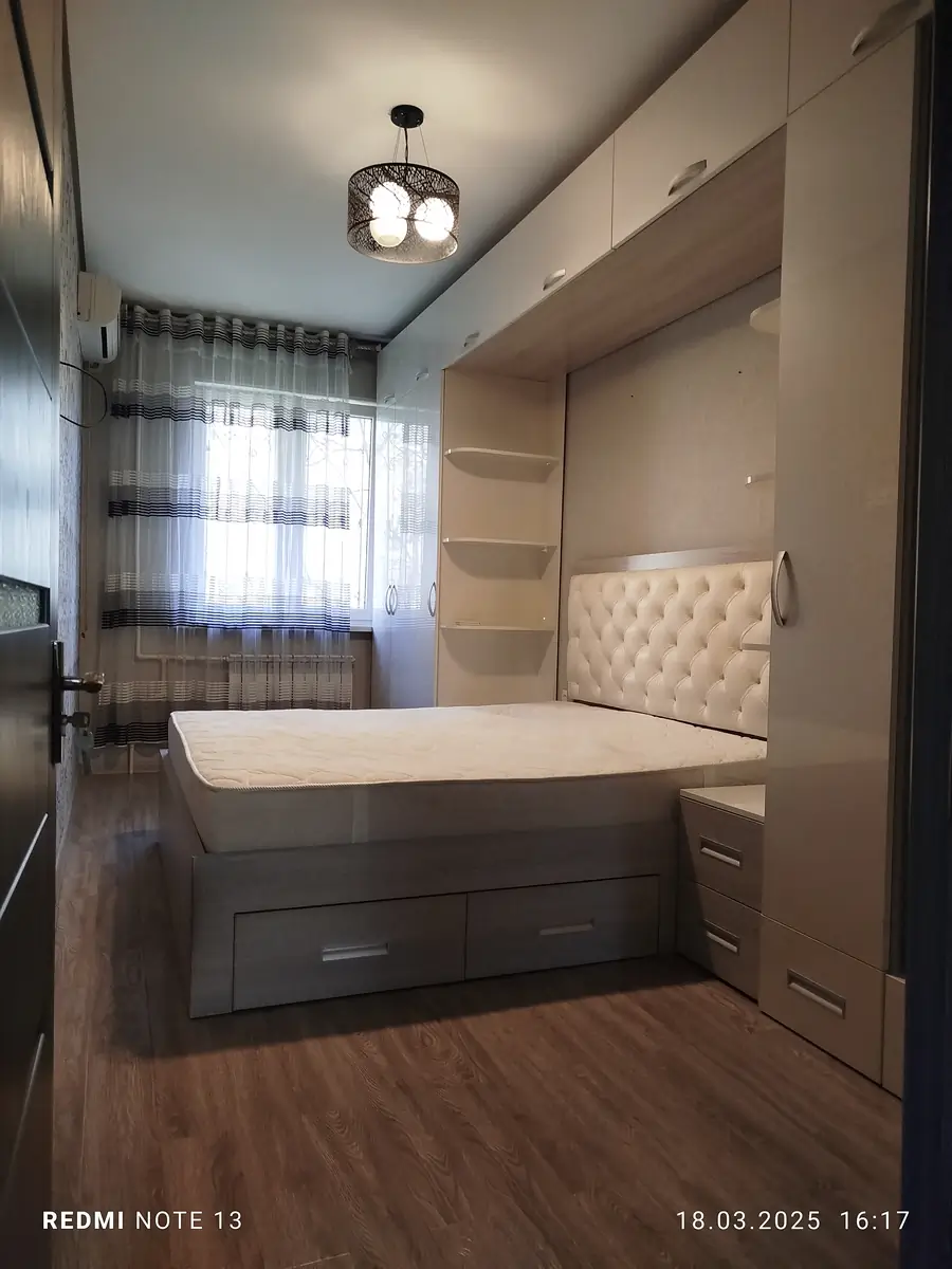 2 xonali kvartira sotiladi − 50 m²