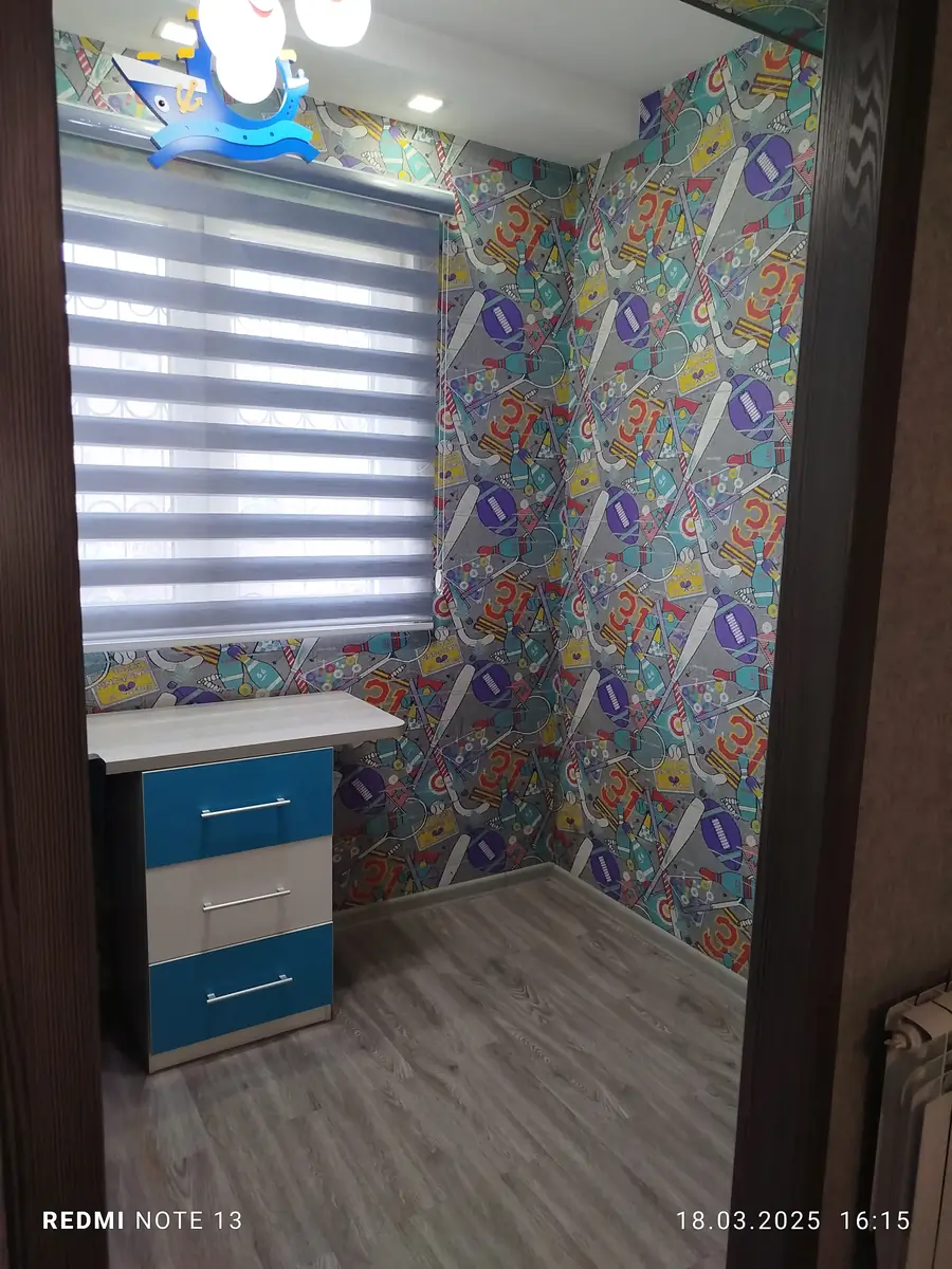 2 xonali kvartira sotiladi − 50 m²