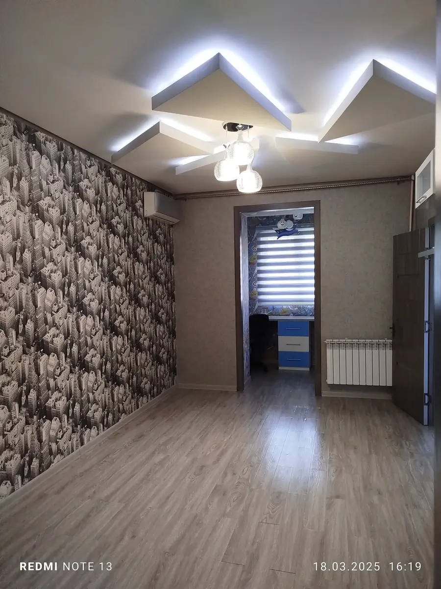 2 xonali kvartira sotiladi − 50 m²