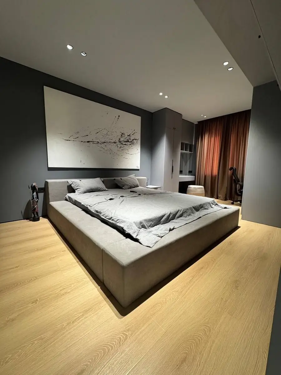 2 xonali kvartira sotiladi − 105 m²