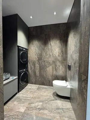 2 xonali kvartira sotiladi − 105 m²
