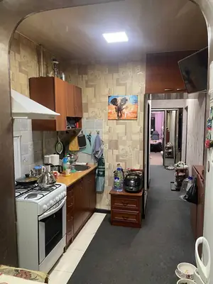 2 xonali kvartira sotiladi − 60 m²