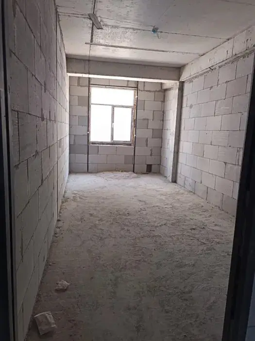 3 xonali kvartira sotiladi − 80 m²