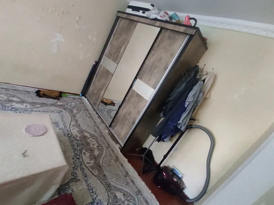 1 xonali kvartira sotiladi − 28 m²