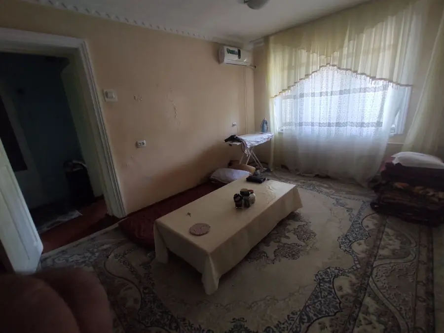 1 xonali kvartira sotiladi − 28 m²