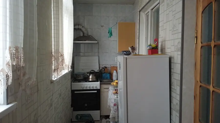 Продается 2-комнатная квартира − 43 м²