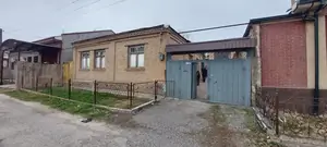 Продается участок − 7.3 сот.