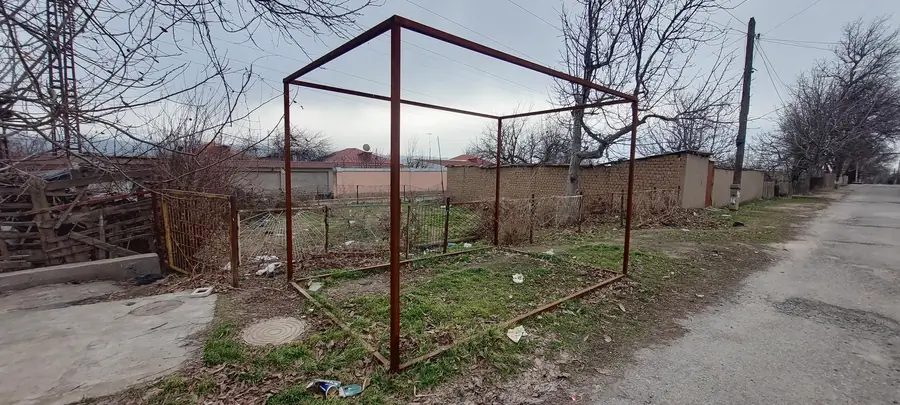 Продается участок − 7.3 сот.