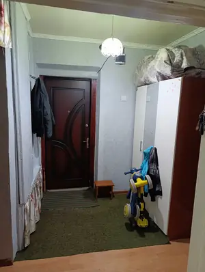 Продается 2-комнатная квартира − 58 м²