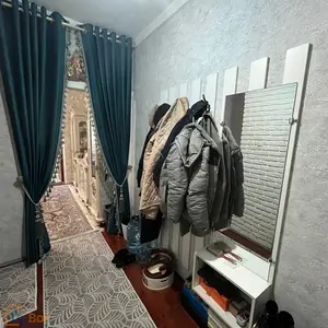 Продается 2-комнатная квартира − 33 м²