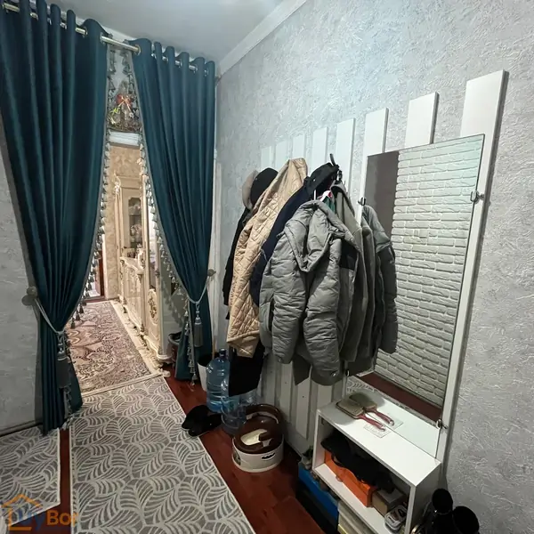 2-комнатная квартира − 33 м², 5/5 этаж
