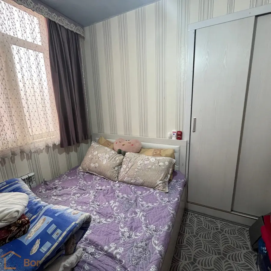 Продается 2-комнатная квартира − 33 м²