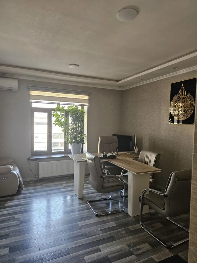 Сдается офис − 210 м²