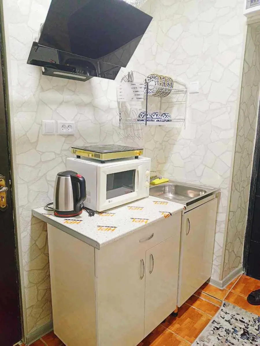 Продается 1-комнатная квартира − 17 м²